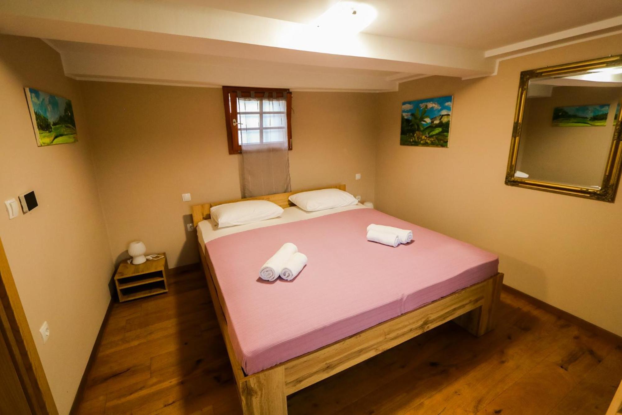 Hostel Strug Makole Exterior foto